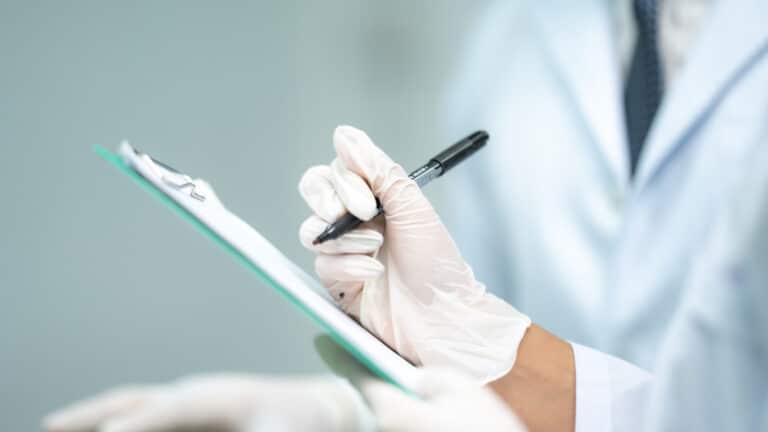 Результаты тестов знаменитостей по делу о наркотиках раскрыли в прокуратуре Турции