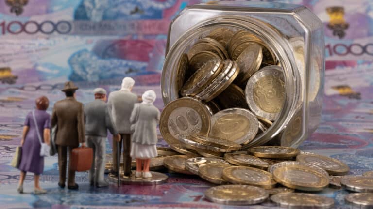 Казахстанцы опустошают свои депозиты