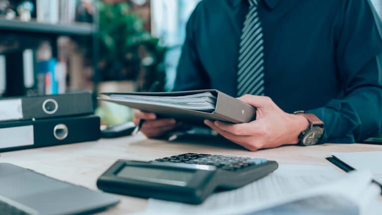 До 1,2 млн тенге в месяц получают топ-менеджеры фабрики «Султан» в Петропавловске