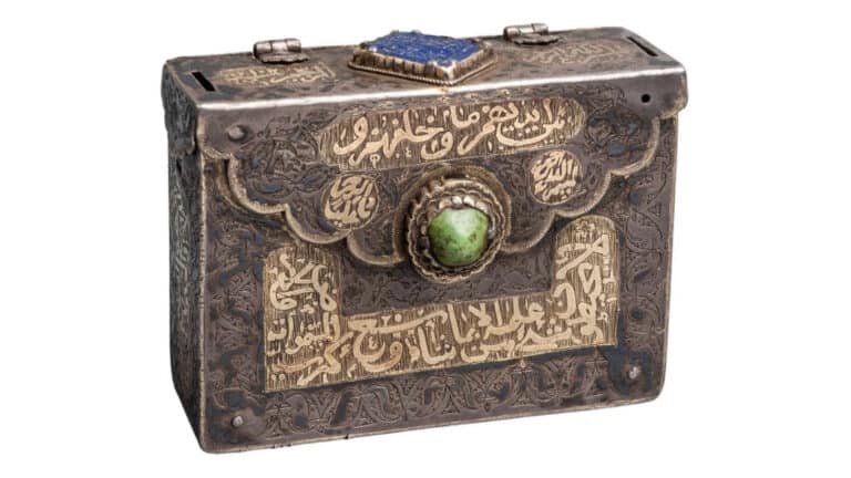 Потомки Чингисхана на выставке в Кремле: история казахского хана Ораз-Мухаммеда