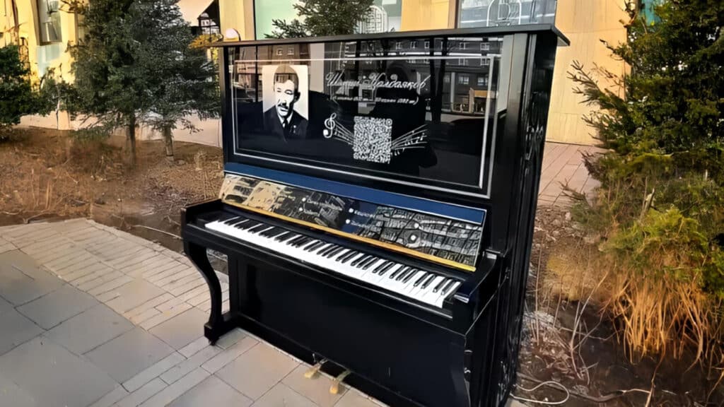 Фото: instagram.com/yerlansakenov, бильд-редактор: Адэлина Мамедова