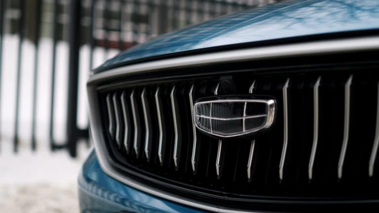 Около 18 тыс. Geely Emgrand отзывают в России – коснется ли Казахстана