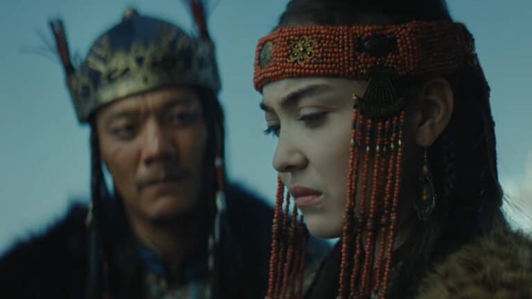 Безбородый обманщик помогает любви казаха и ойратки в «Алдар. Махаббат туралы аңыз»