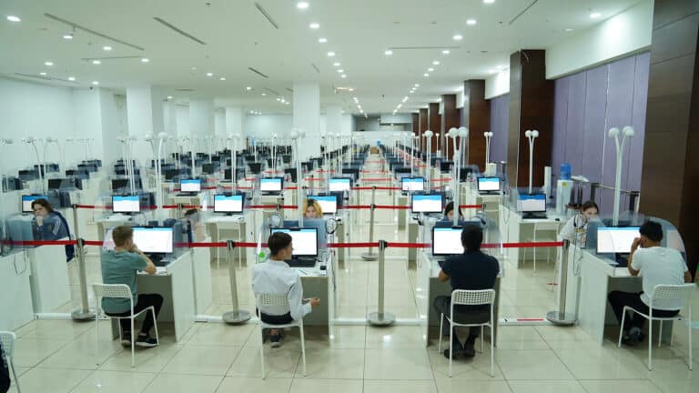 Оператор ЕНТ заработал сотни миллионов прибыли