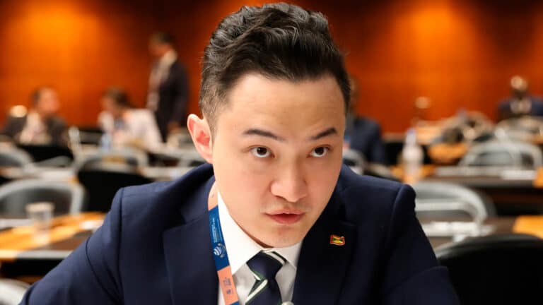 В Кыргызстан едет уже второй китайский криптомиллионер