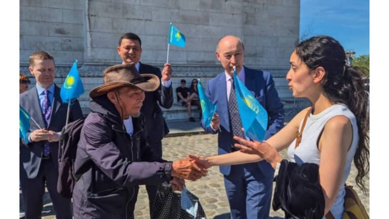 76 жастағы қазақ саяхатшысы Еуропаны жаяу аралап шықты