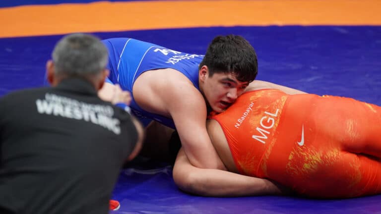 Едиге Касымбек принес Казахстану шестую бронзу чемпионата Азии по борьбе