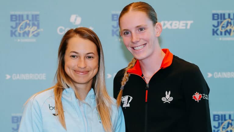Юлия Путинцева выиграла на старте матча Кубка Билли Джин Кинг с Канадой