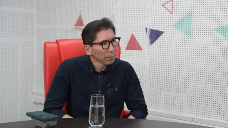 Досым Сатпаев высказался о конкуренции Казахстана с Узбекистаном