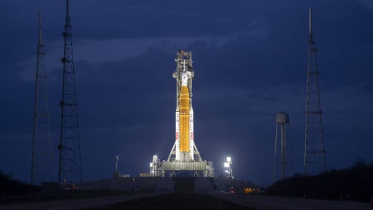 Успешный запуск лунной миссии «Артемида-2» готовит к высадке людей на Марс