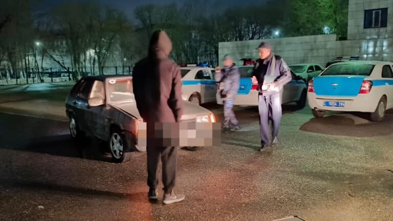 «Девятка» на чужих номерах: в Павлодаре любитель обмануть камеры лишился машины