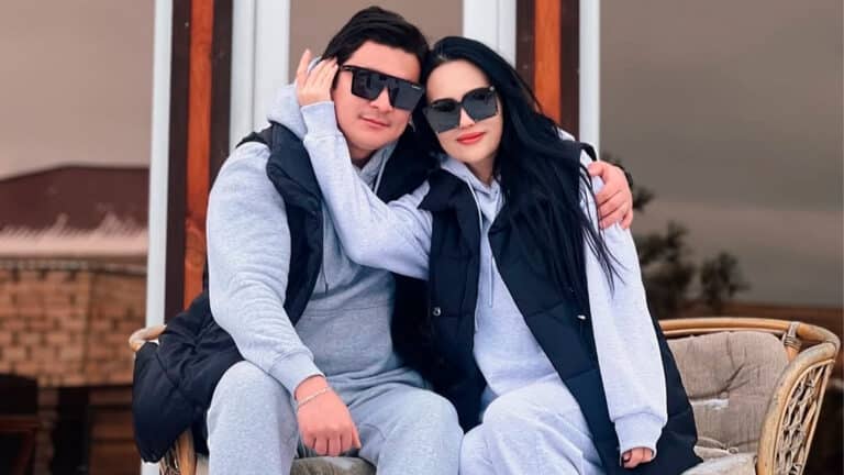 Семью тамады из Актау продолжают травить за интимное видео