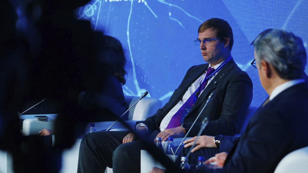 Тимур Турлов поделился прогнозом по курсу доллара на 2026 год/Делия Айдаралиева, бильд-редактор: Дастан Шанай