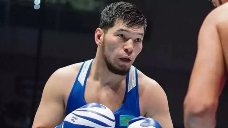 Боксер Нурбек Оралбай завоевал золото чемпионата Азии в Улан-Баторе