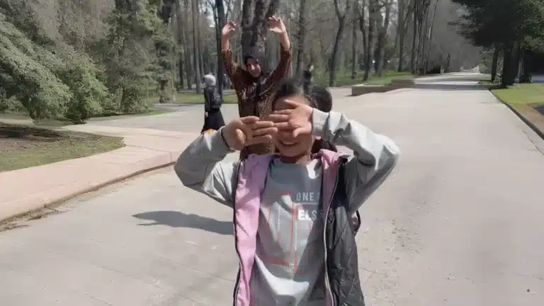 Қайыршы қыздар елден қуылды