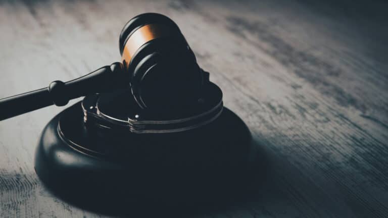 Дело о резонансном ДТП с Zeekr на Аль-Фараби направят в суд в мае