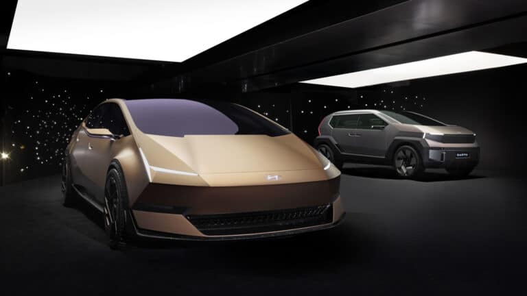 Hyundai превращает электромобили Ioniq в «планеты» для покорения Китая