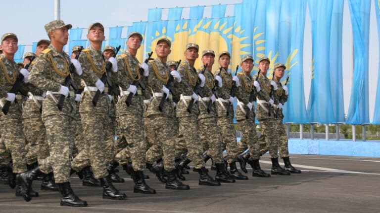 Парад на 9 мая в Казахстане проводить не будут