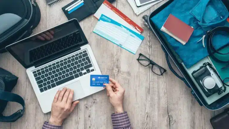 Шетелге шыққанда елден 10 мың доллардан артық ақша алып шығуға тыйым салынады