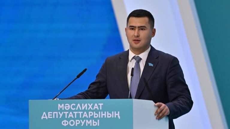 Беташарға 4 млн теңге салған депутат халық алдында ақталды