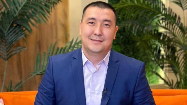 Әл-Фарабидегі апат жайлы айтқан Әділетхан Молдахан 10 тәулікке қамалды