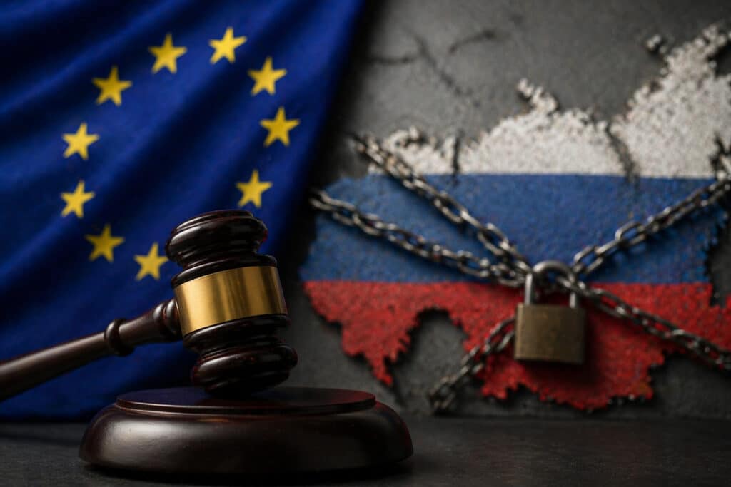 ЕС собирается разблокировать 20-й пакет санкций против России после поражения Орбана