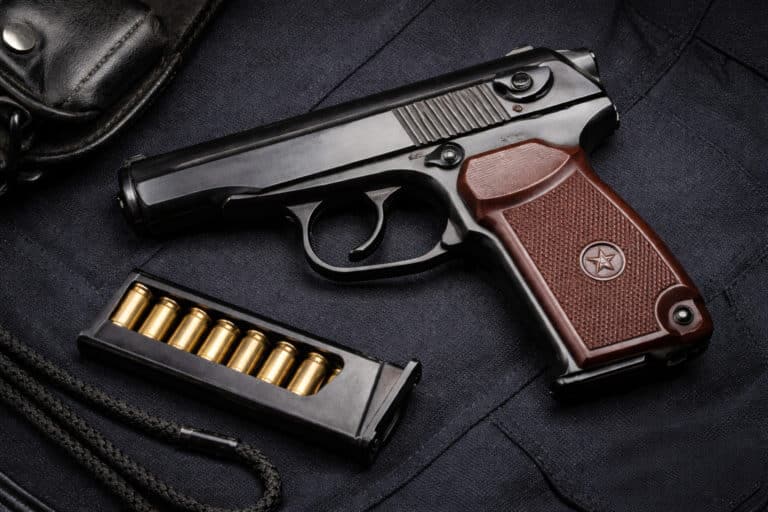 Стали известны новые подробности нападения на полицейского в Усть-Каменогорске