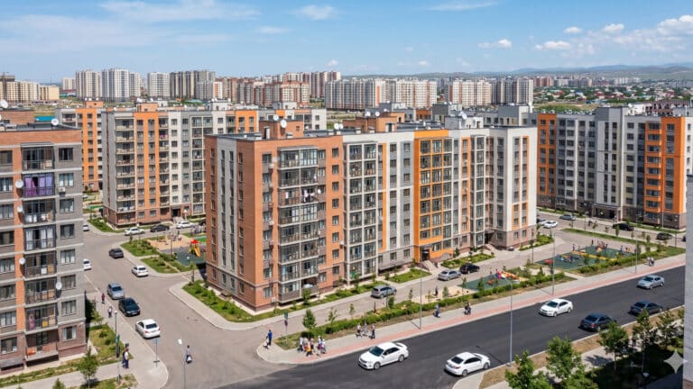 Пайдалануға берілген пәтерлер саны өскенімен, баға төмендемей тұр