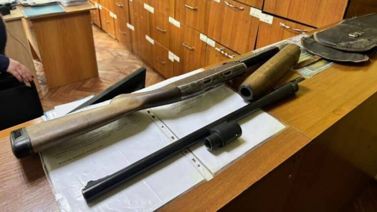 Солтүстікте полиция тұрғындарды жасырған қаруларын тапсыруға шақырды