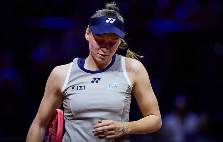 Елена Рыбакина пробилась в полуфинал Porsche Grand Prix-2026 в Штутгарте