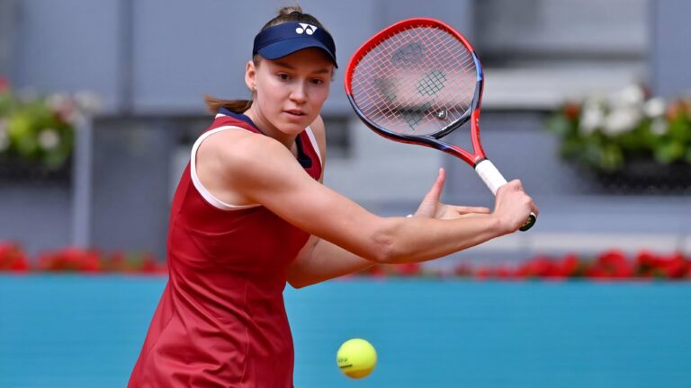 Елена Рыбакина одержала волевую победу в третьем круге Mutua Madrid Open-2026