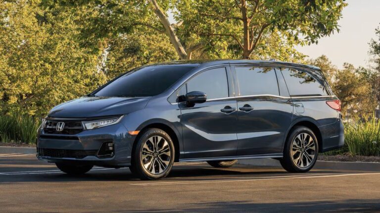 Honda Odyssey попал под массовый отзыв из-за дефекта подушек безопасности