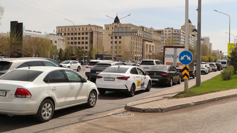 Столица на паузе: визиты иностранных делегаций парализовали дороги Астаны