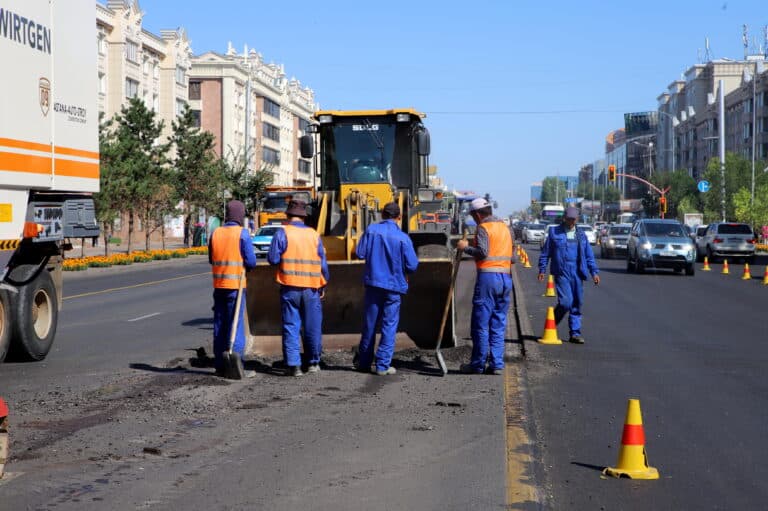 Астанада маңызды көшелердің бірі бір аптаға жабылады