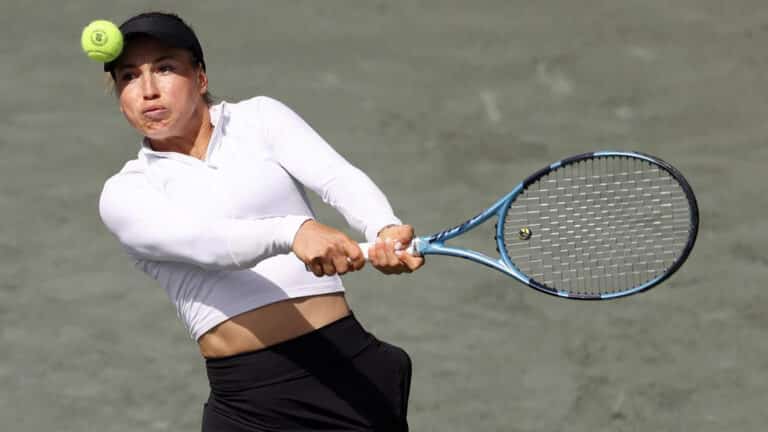 Путинцева с Коччаретто поспорят за финал Charleston Open-2026