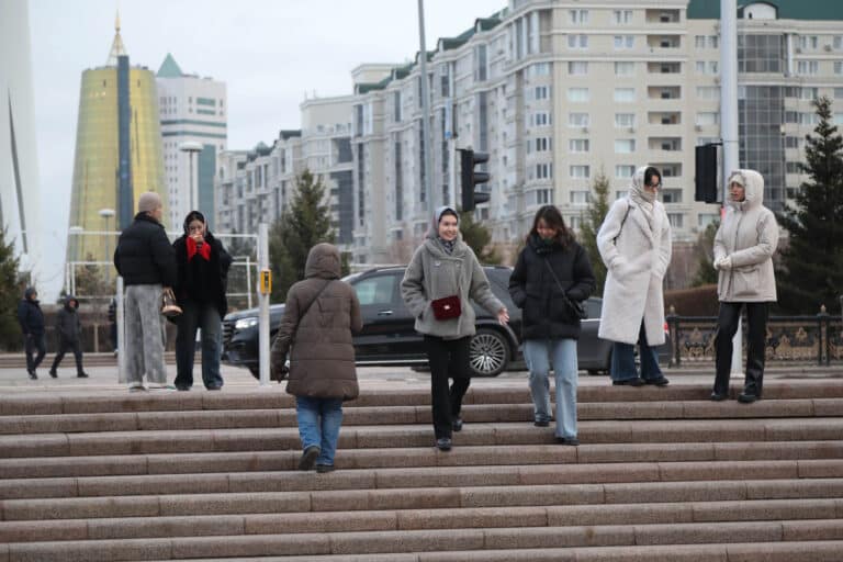 Қазақстан ең бақытты елдер рейтингінде 33-орында тұр