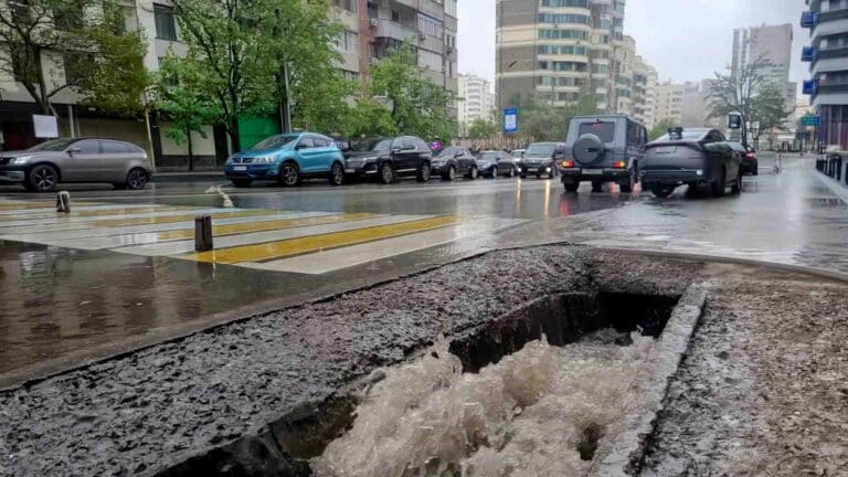 Алматыдан арықтан ер адамның мәйіті табылды