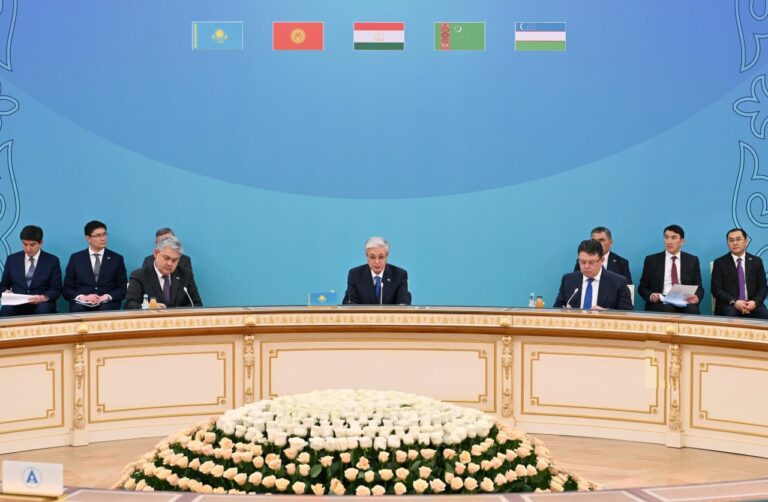 Токаев провел саммит по спасению Арала в Астане