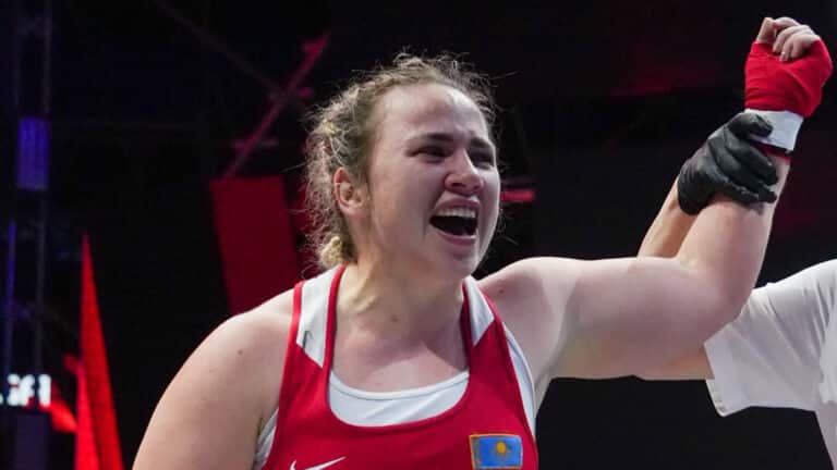 Надежда Рябец завоевала золото чемпионата Азии по боксу