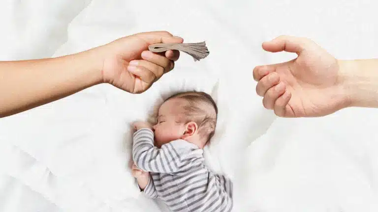 Павлодар тұрғыны жаңа туған сәбиін 800 мыңға сатпақ болған