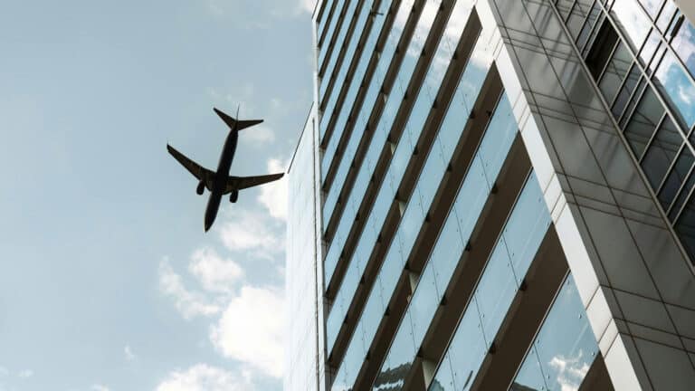 Как получить 50 тысяч тенге при задержке рейса 