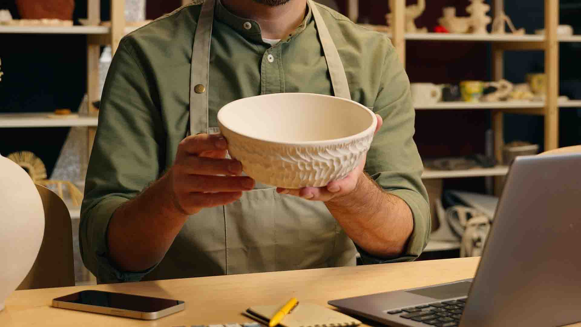 өз өзін жұмыспен қамтушы