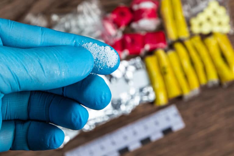 Подозреваемый снимал разные квартиры в Астане, чтобы хранить там мефедрон