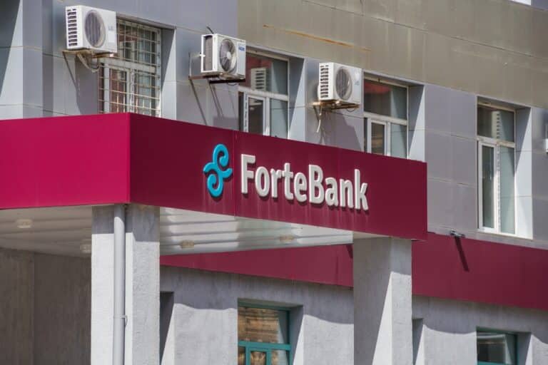 Дивиденд төлемейтіні туралы жаңалық ForteBank акцияларын арзандатып жіберді