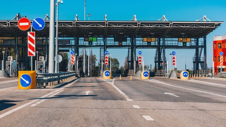 Доходы от платных трасс Казахстана выросли до 86 млрд тенге