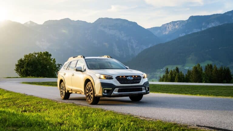 Казахстанцы назвали самые переоцененные авто в стране