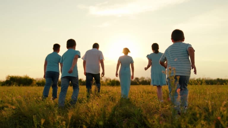 Тақыр кедейлер қатары артты: миллион адам күнкөріс шегінен төмен өмір сүріп жатыр