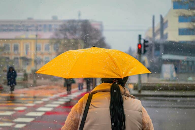 Казахстан 8 апреля ждет резкая смена погоды: дожди, ветер и туман