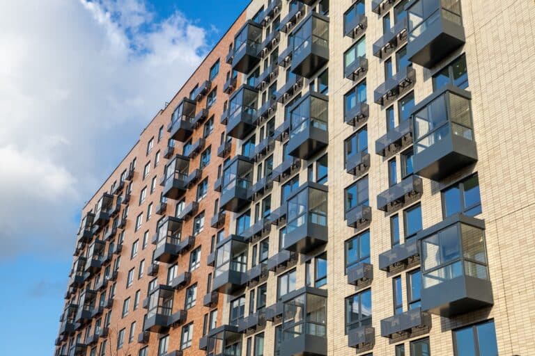 Цены на аренду недвижимости снизились за месяц в Казахстане