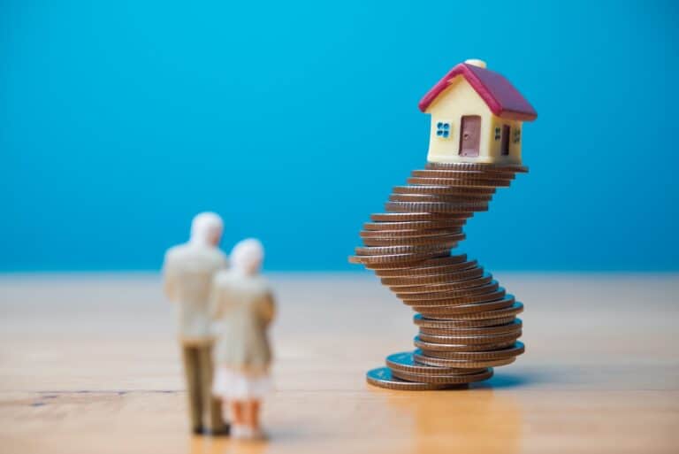 Новые правила использования пенсионных излишков вступили в силу в Казахстане